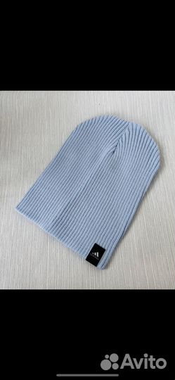 Нвве шапки adidas
