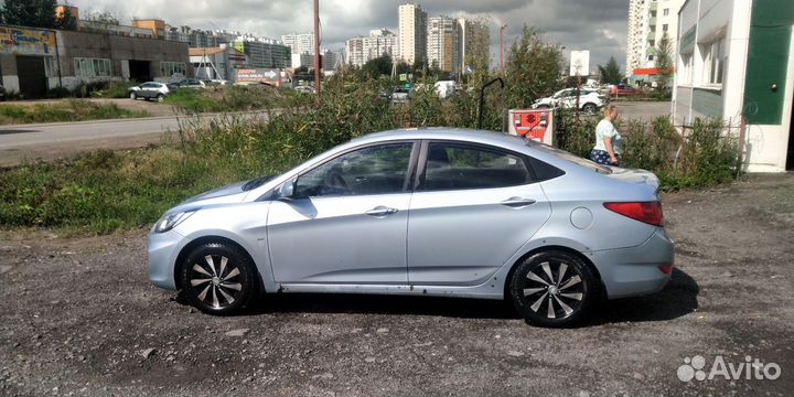 Hyundai Solaris 1.6 AT, 2012, 214 000 км