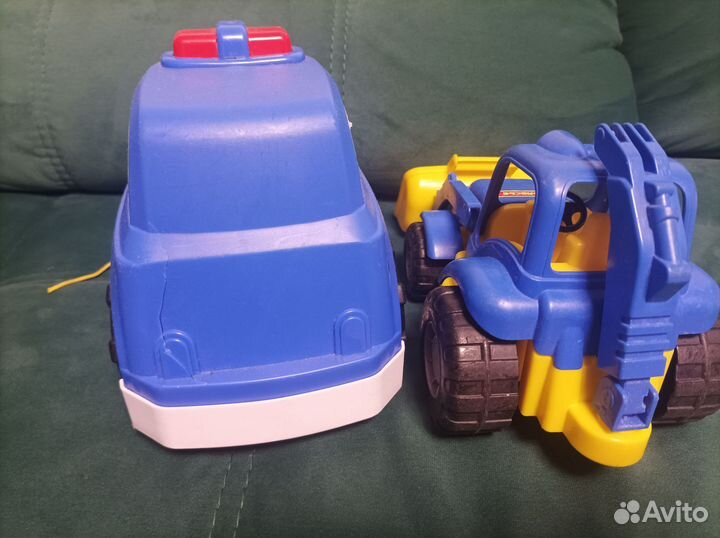 Трактор и машинка