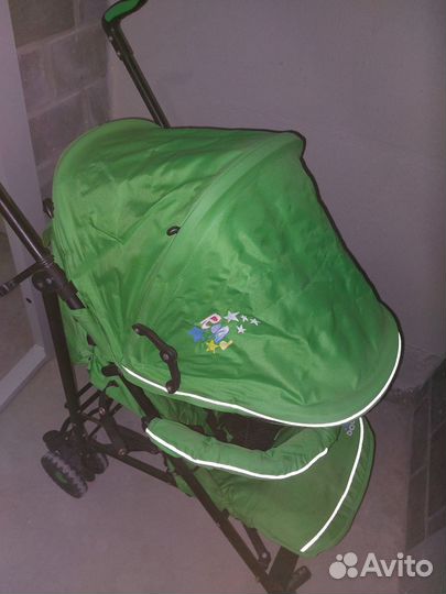 Прогулочная коляска трость