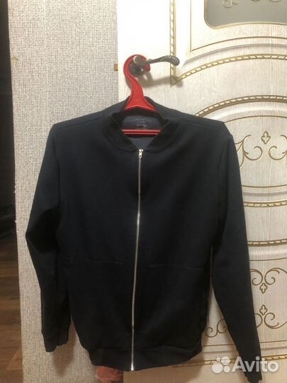 Бомбер кофта