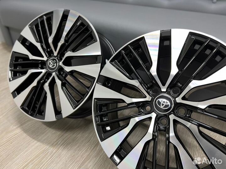 Реплика Alfard R18 5-114.3 для Toyota RAV4