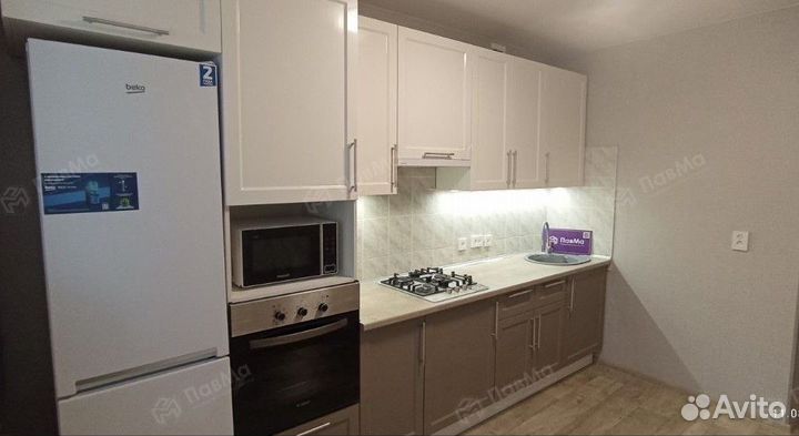 Кухонные гарнитуры хай-тек в потолок 603