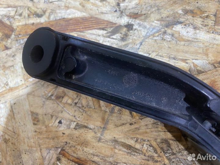 Поводки дворников Ford Mondeo 3 2002