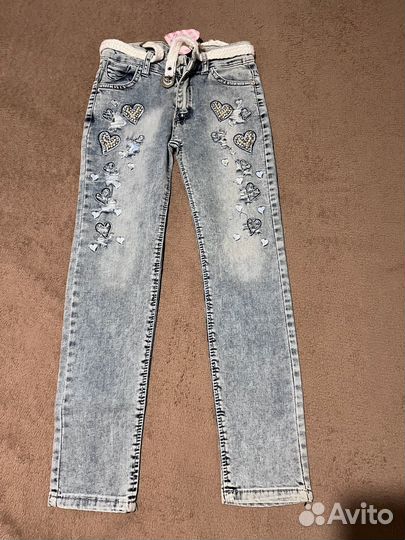 Костюм из плащевки и джинсы на девочку 146-154