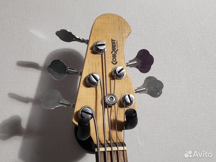 Бас-гитара Conquest