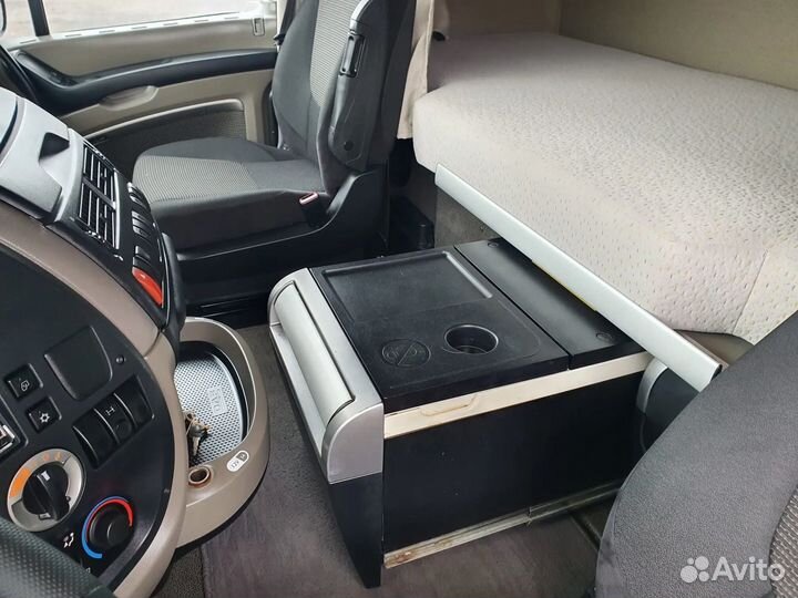 Разбор тягач DAF XF105 из Европы