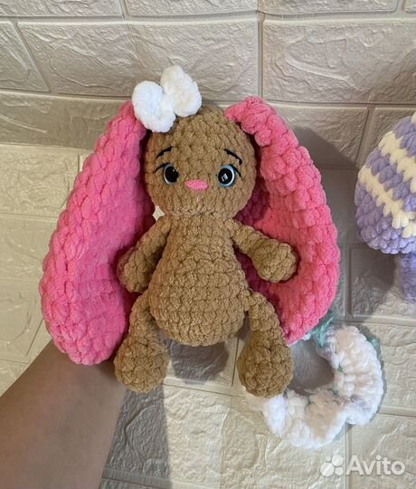 Вязаные игрушки зайка