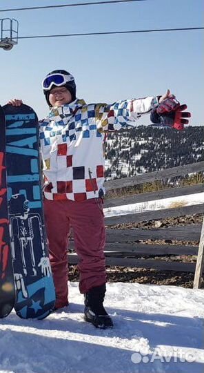 Горнолыжная куртка и штаны