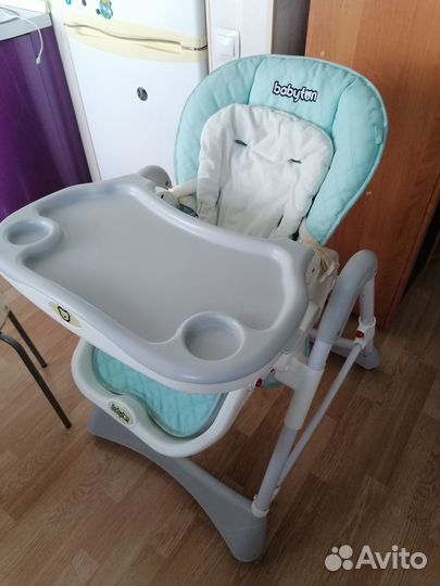 Детский стульчик для кормления