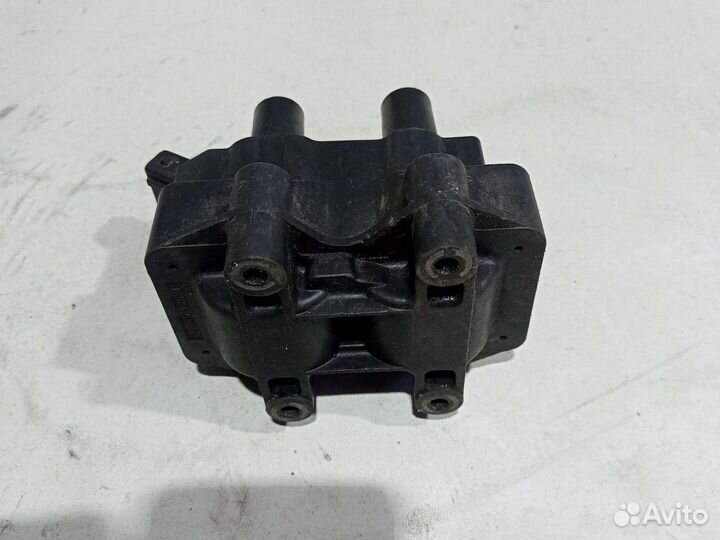 Катушка зажигания Опель 2526055