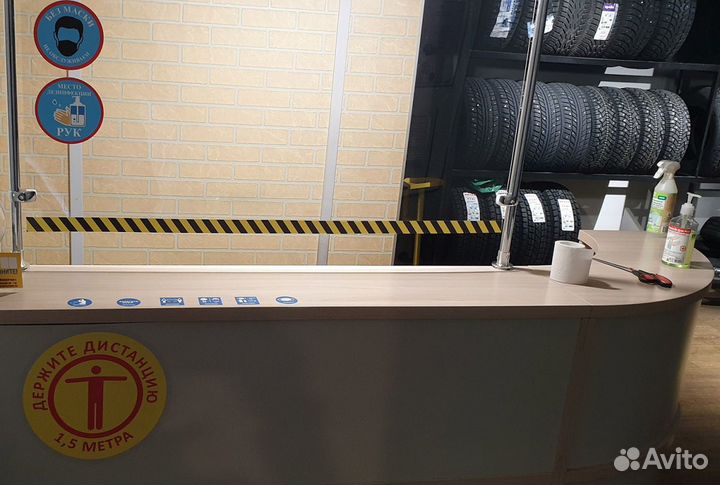 Arivo Winmaster ProX ARW5 275/40 R20 106H