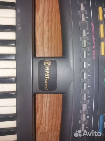 Синтезатор фирст профессиональный