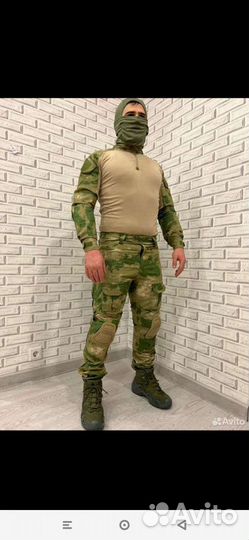 Костюм тактический с наколенниками