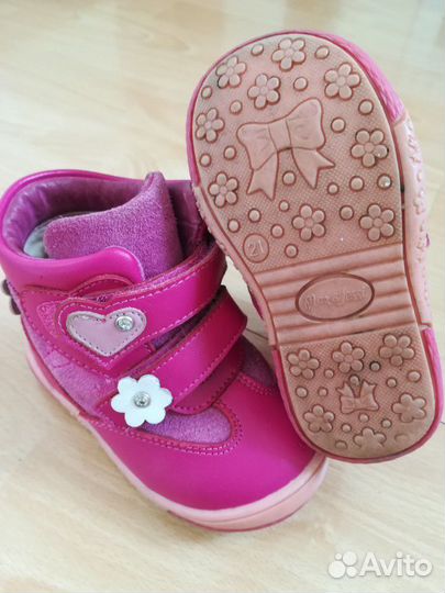 Ботинки для девочки