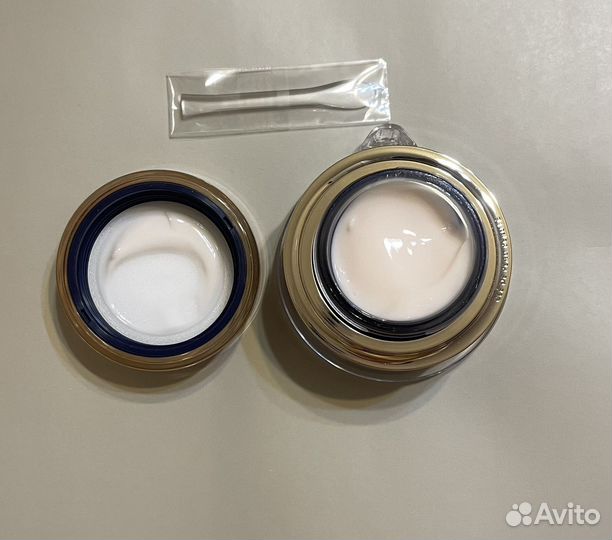 CLÉ DE peau beauté intensive fortifying cream