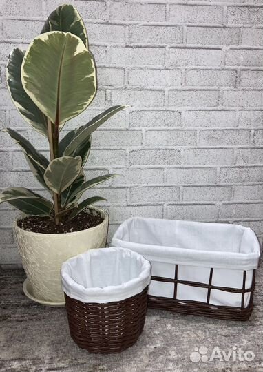 Корзина плетеная