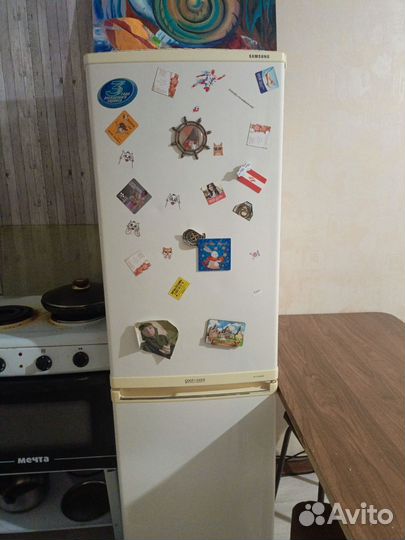 Холодильник samsung