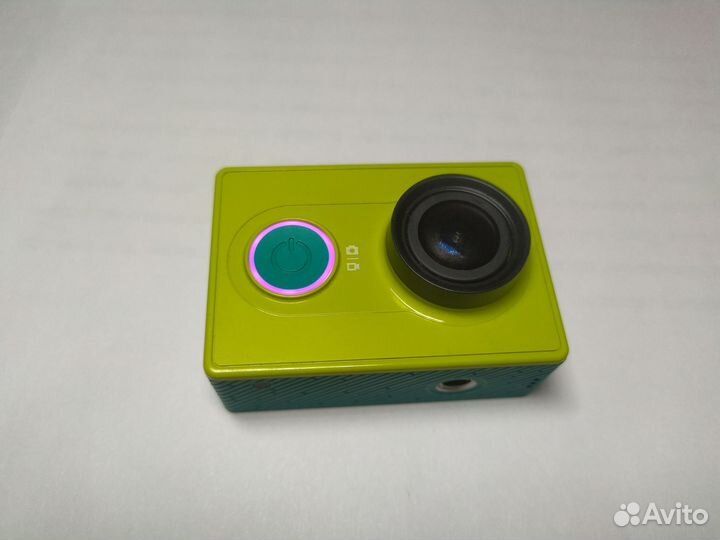 Экшн камера xiaomi yi