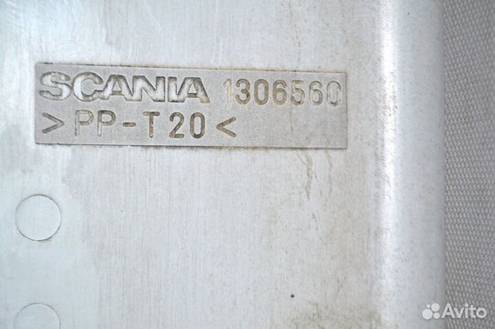 Чехол/Обложка люка крыши scania 4-series 114 (01.9