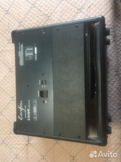 Комбоусилитель для электрогитары Eurofon CG30R