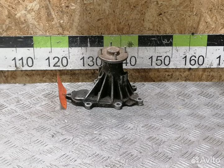 Насос водяной помпа Nissan Navara d40