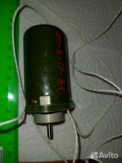 Электродвигатель д82а