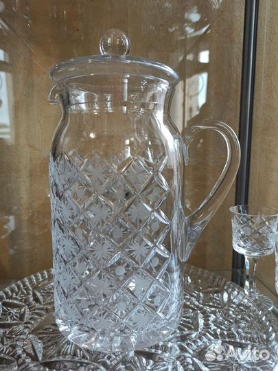 Графин хрустальный