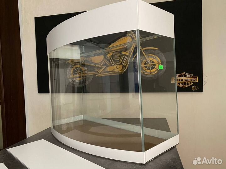 Аквариум полукруглый 60 литров с крышкой