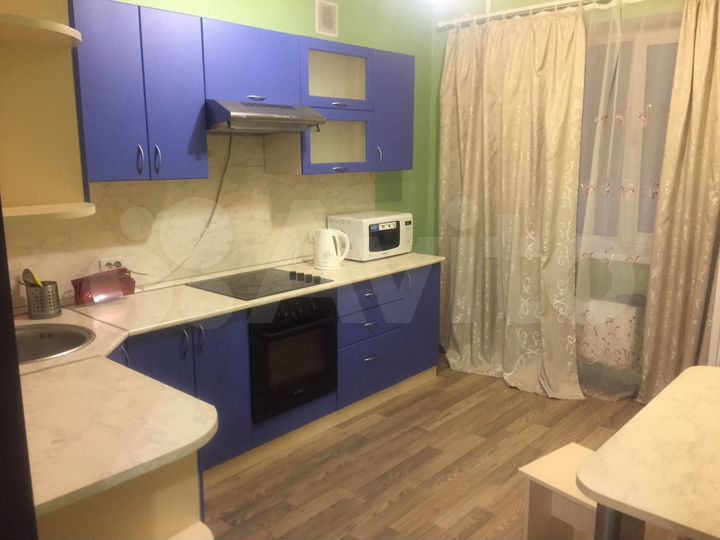 1-к. квартира, 45 м², 4/10 эт.