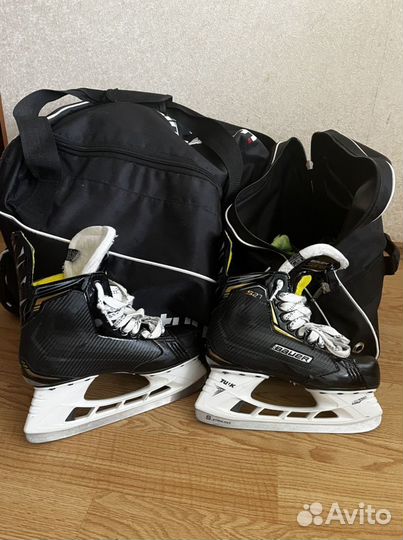 Коньки хоккейные