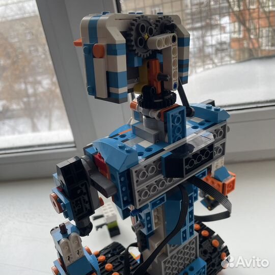 Конструктор lego boost 17101