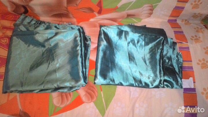 Шторы изумрудные