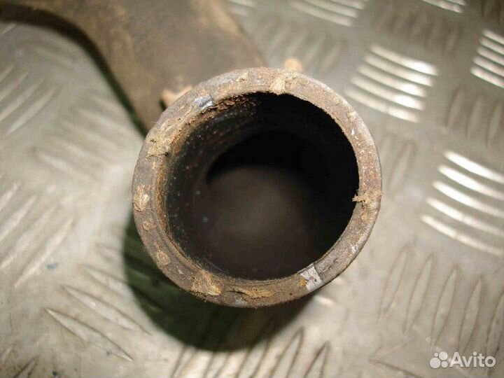 Патрубок Land Rover Discovery