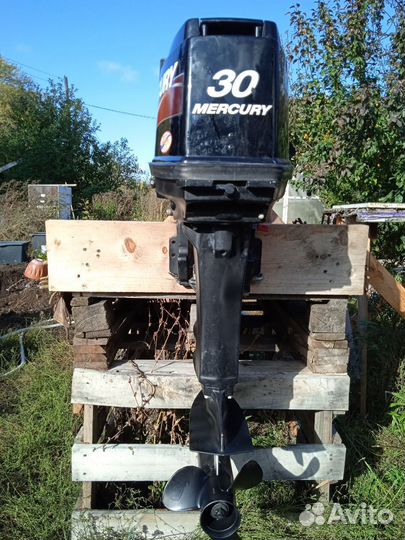 Мотор Mercury 30