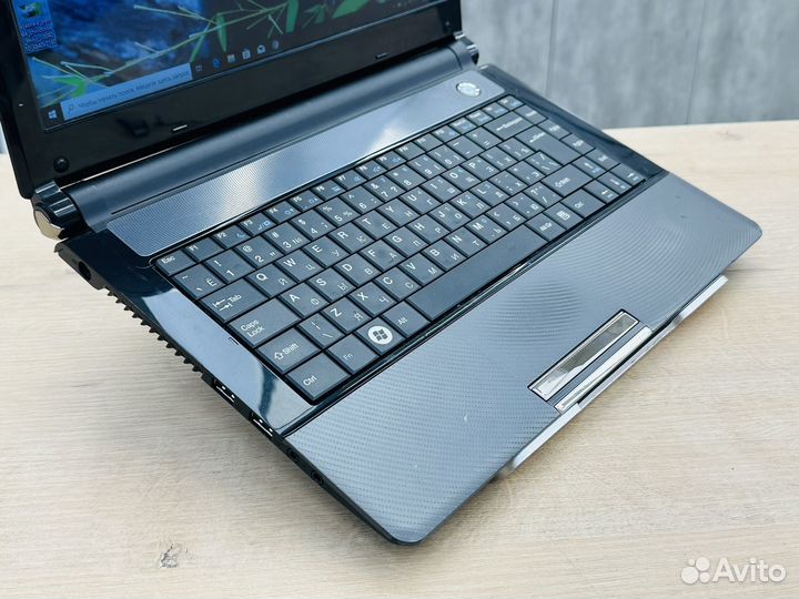 Мощный Ноутбук на Core i5-2450M/ 6 RAM