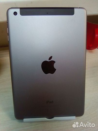 iPad Mini 3 поколения с сим