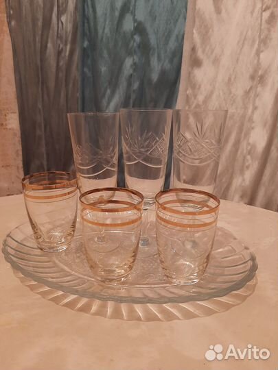 Набор из 6 рюмок и стеклянного блюда.б/у
