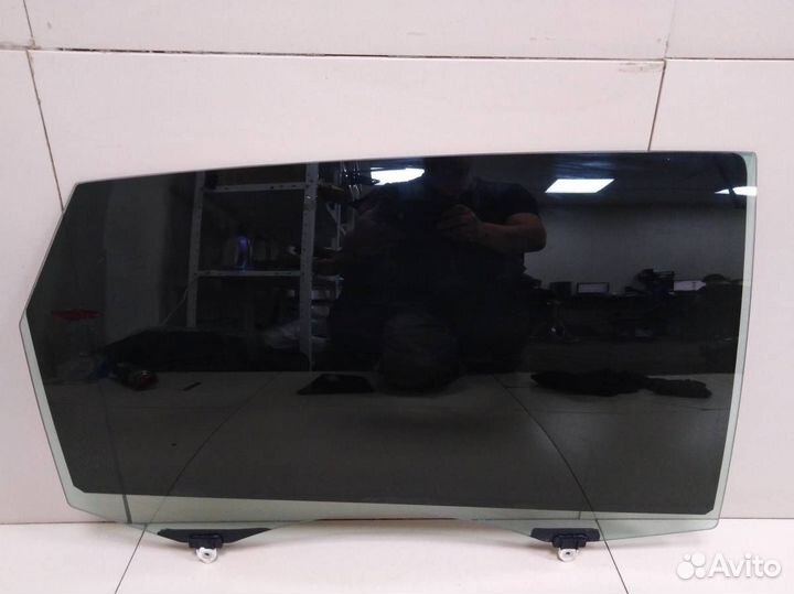 Стекло двери задней правой Toyota Venza V10 2009-2