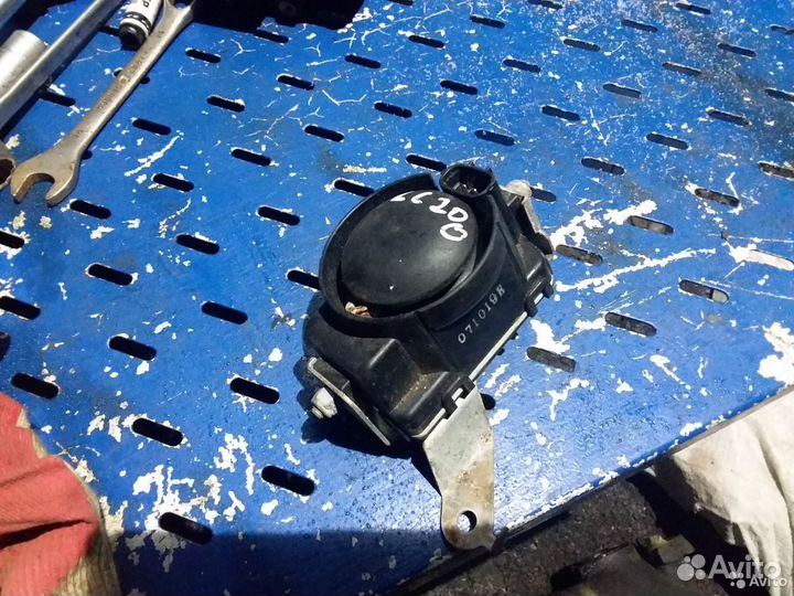 Сирена сигнализации Toyota LC200 Lexus LX570