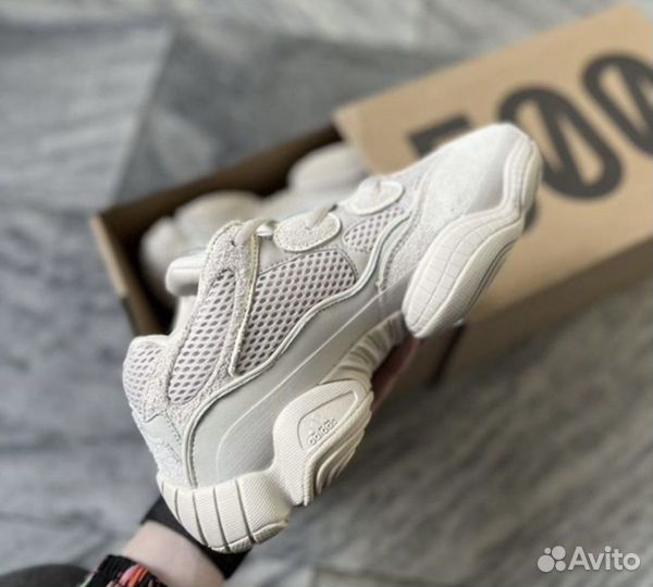 Кроссовки Adidas Yeezy Boost 500