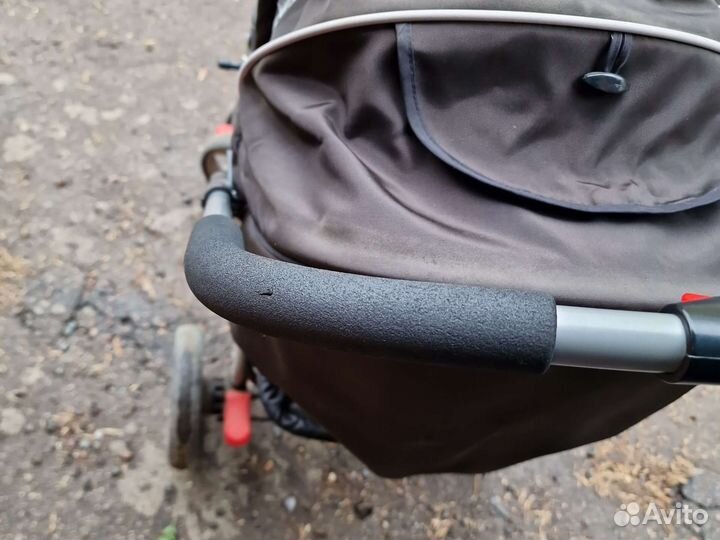 Прогулочная коляска Bertoni city