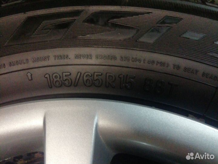 Зимняя резина на оригинальных дисках 185/65 R15