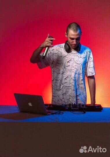 Ведущий+диджей