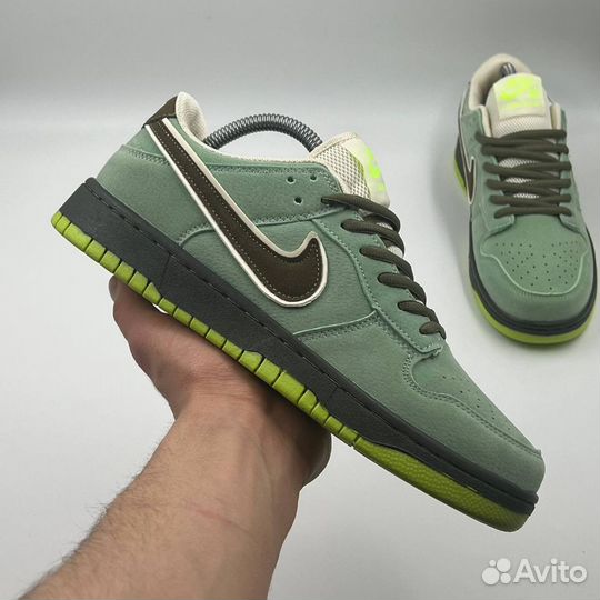 Кроссовки Nike Dunk Low SB