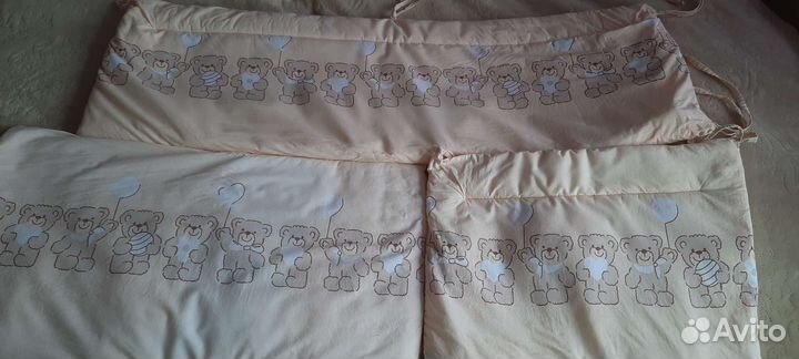 Бортики в детскую кроватку