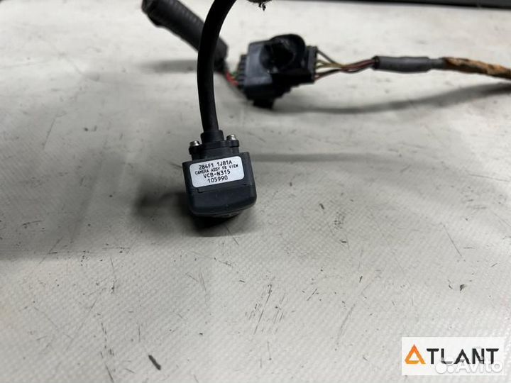 Камера переднего вида nissan elgrand