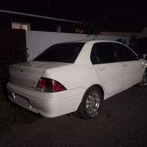 Mitsubishi Lancer Cedia 1.5 CVT, 2001, 321 500 км, с пробегом, цена 300 000 руб.