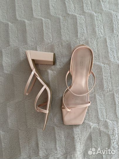 Босоножки hm 40