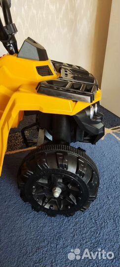 Детский квадроцикл на аккумуляторе бу